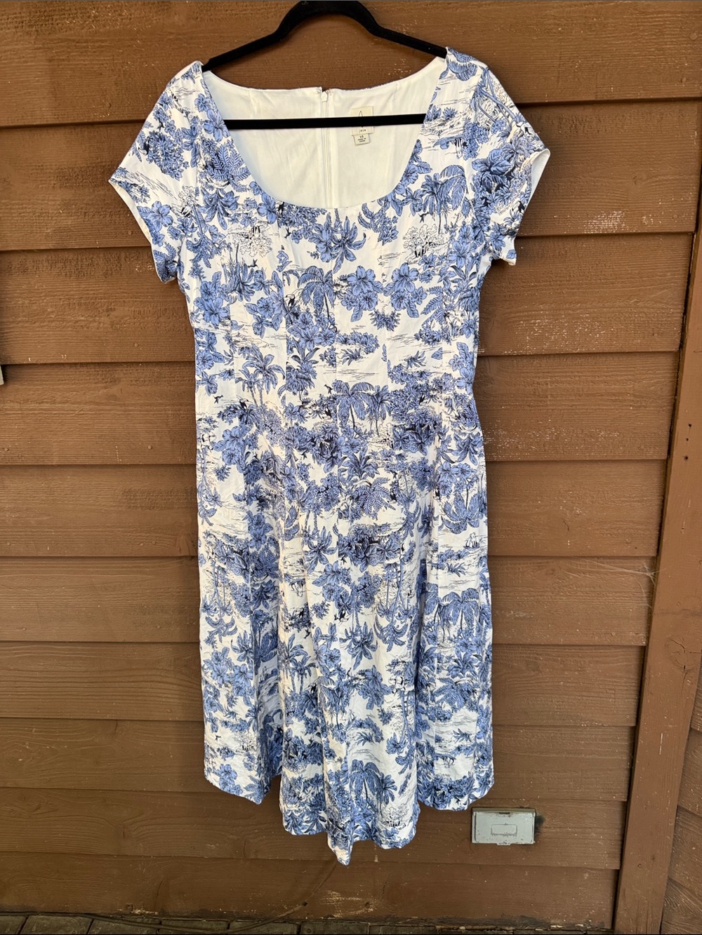 Jolie Blue and White Beach scene Midi Dress size 14